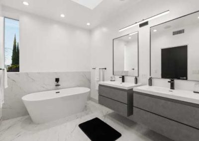 Modern bathroom amenities at Altus Rehab